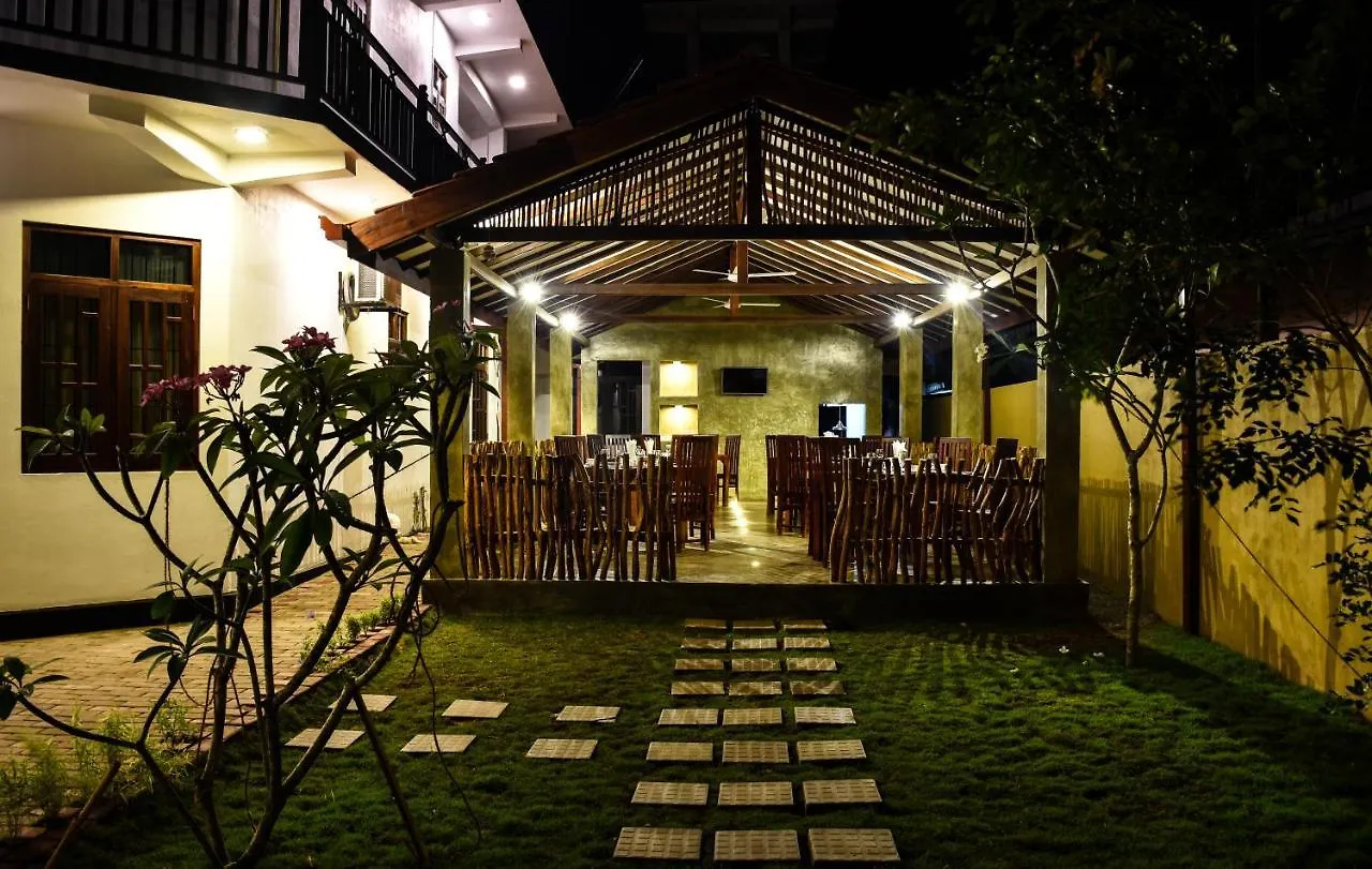 Aqua Glory Hotel Negombo Sri Lanka
